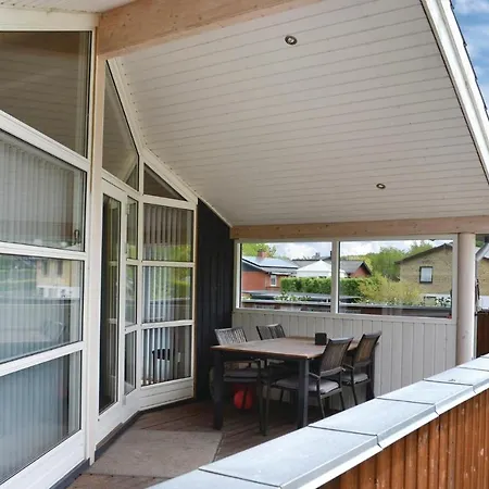 Holiday With Hot Tub Vi Vakantiehuis Ebeltoft